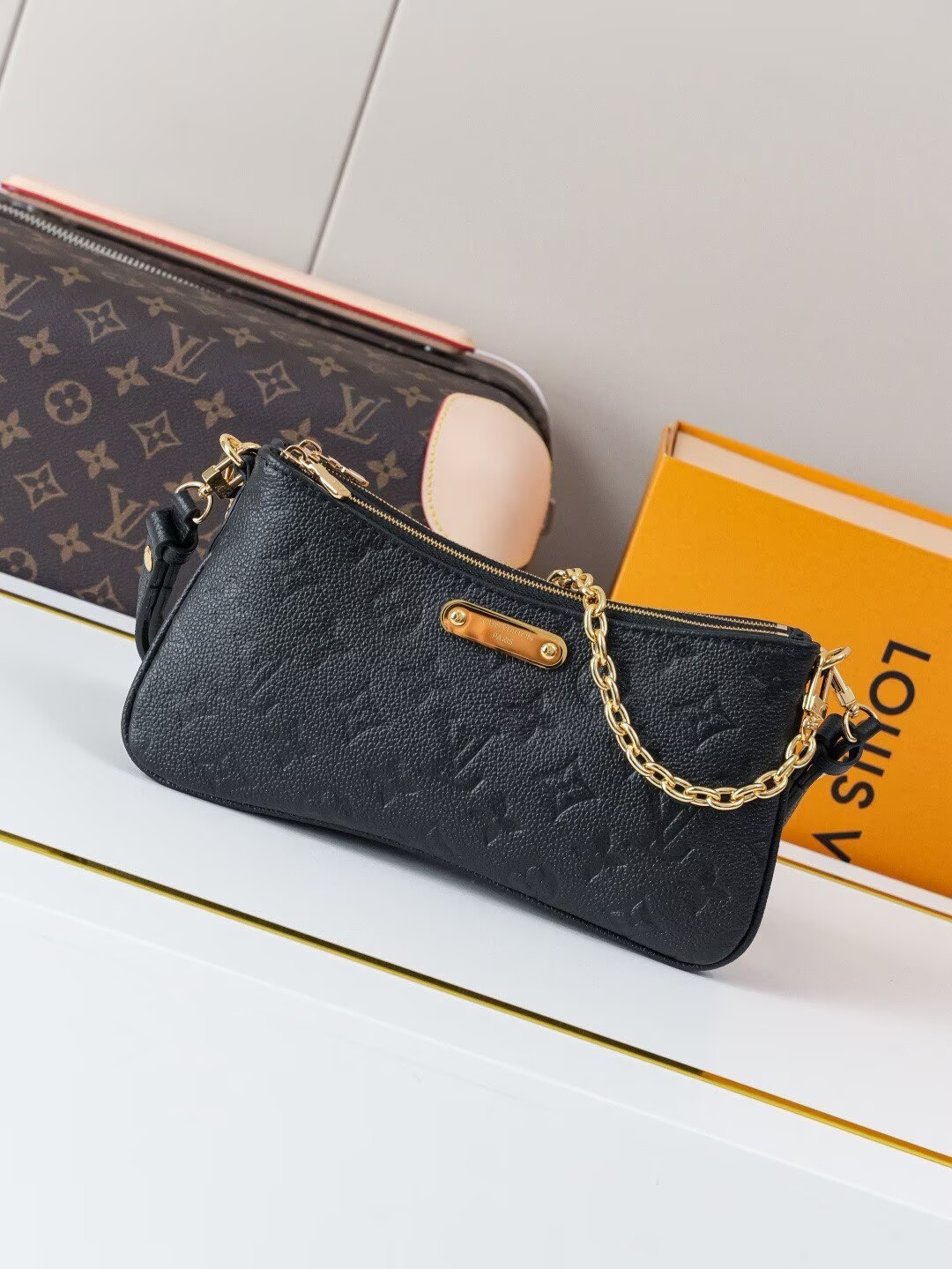 Lv-chette-M83301-24.5*13